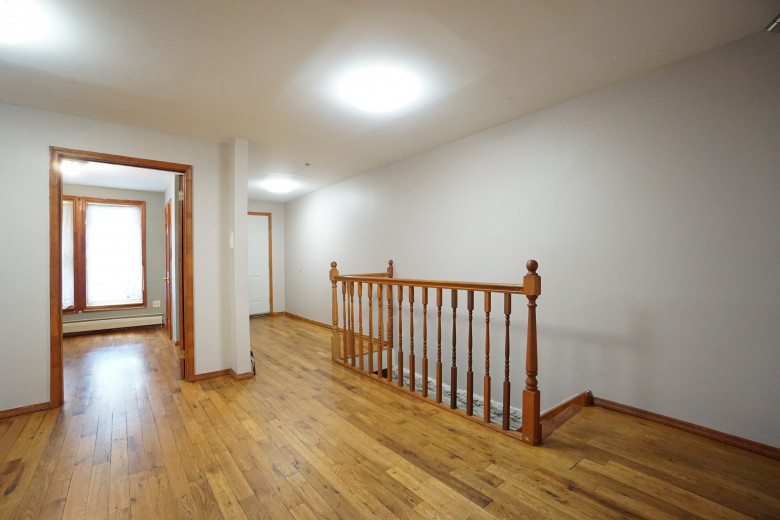 1168 Putnam Ave, Apt 1 Image 19
