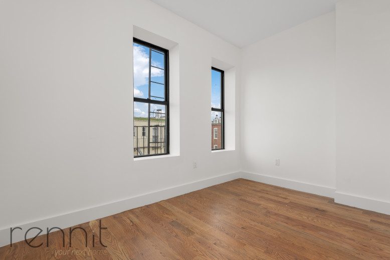 71-33 65 Pl, Apt 2C Image 7