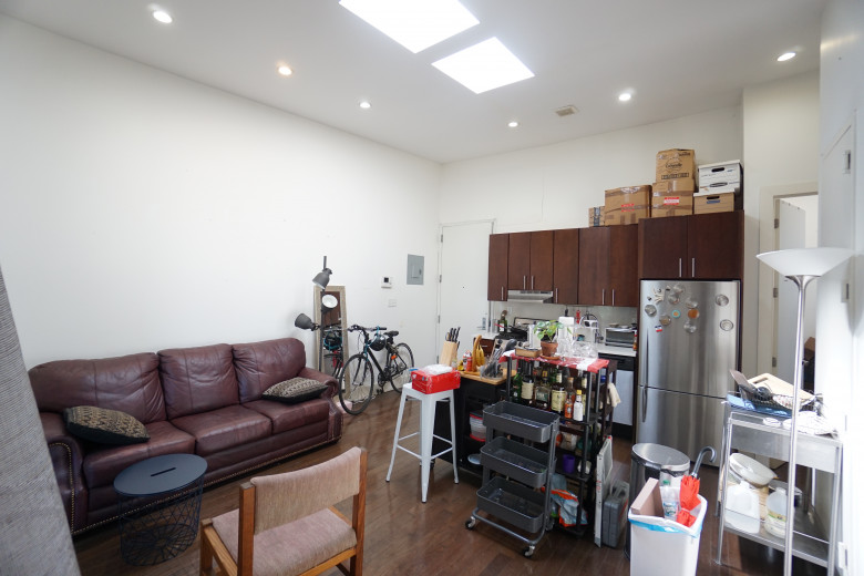 22 Harrison Pl, Apt 3B Image 2