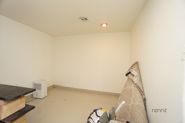 816 Prospect Pl, Apt 1A Image 5