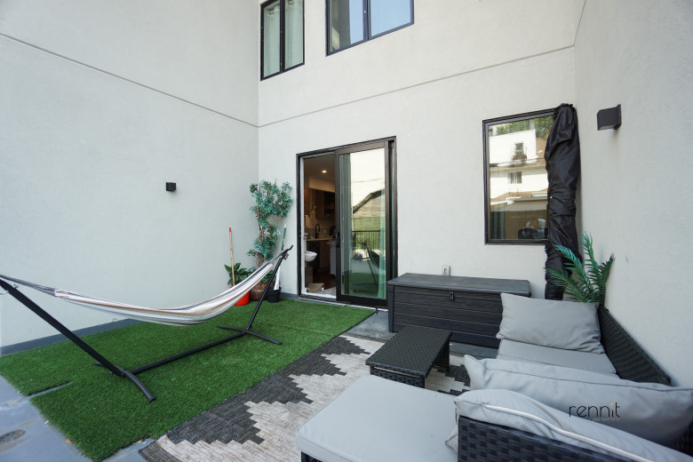 1620 New York Ave, Apt 4G Image 13
