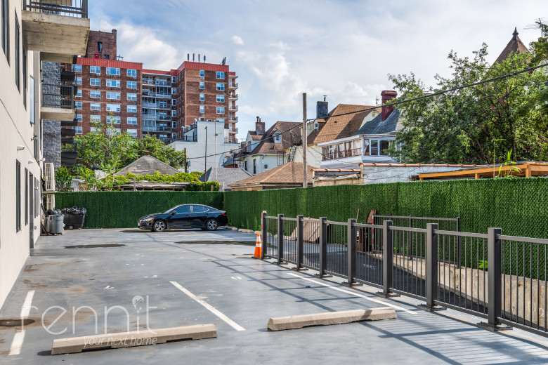 1620 New York Ave, Apt 4G Image 21