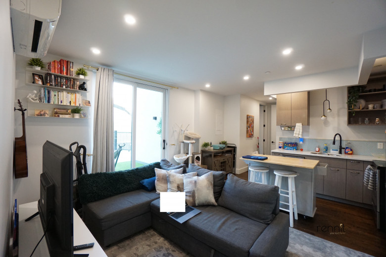 1620 New York Ave, Apt 4G Image 9
