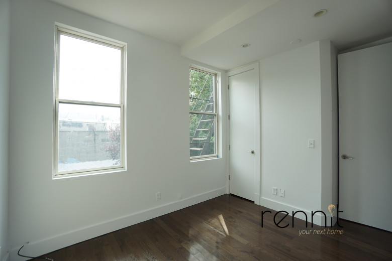 22 Harrison Pl, Apt 2A Image 7