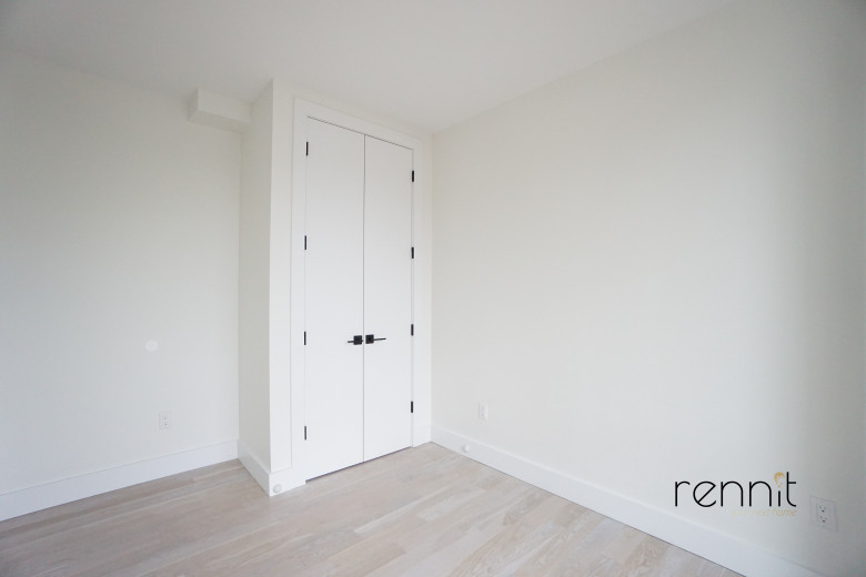 933 Rogers Ave, Apt 2B Image 23