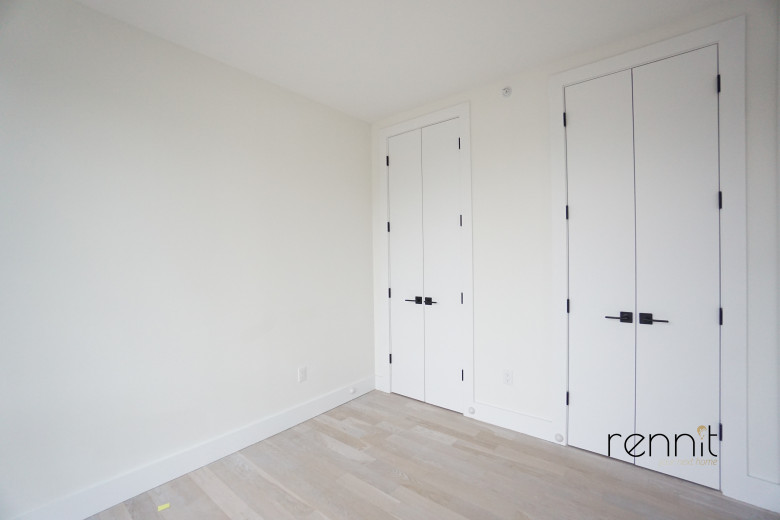 933 Rogers Ave, Apt 2B Image 25