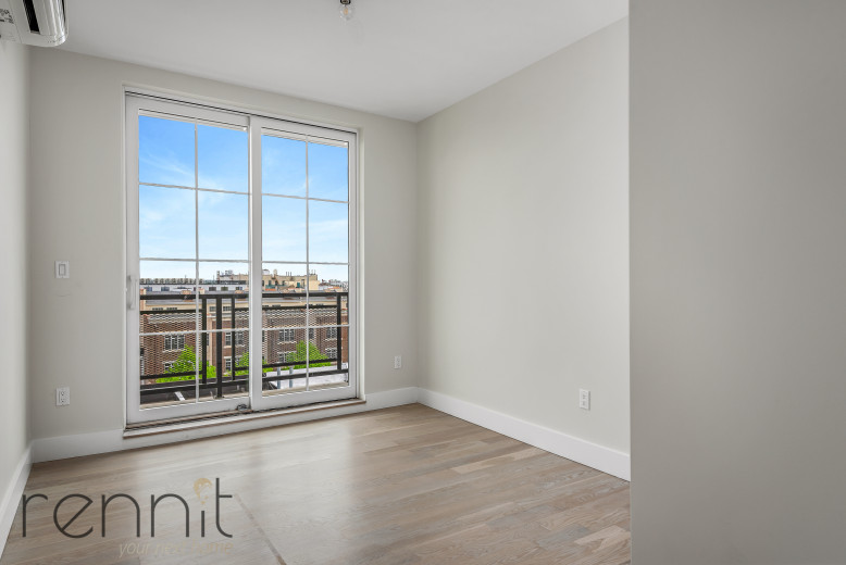 937 Rogers Ave, Apt 5D Image 3