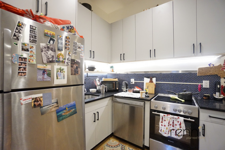 163 Graham Ave, Apt 2B Image 26