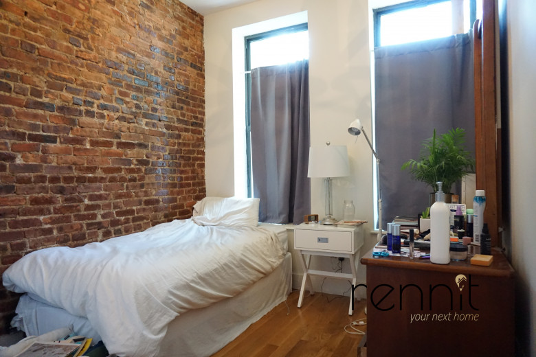 638 Wilson Ave, Apt 2L Image 7