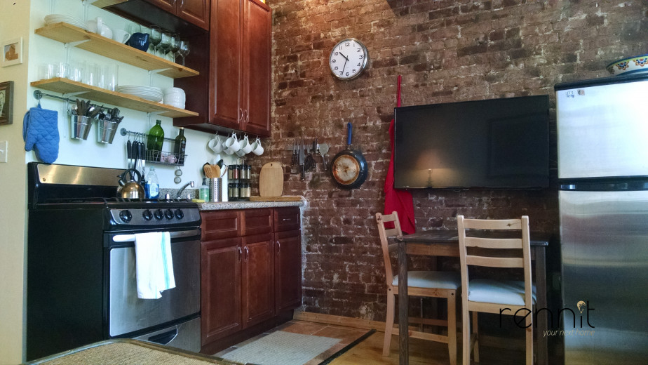 817 St Johns Pl, Apt 3D Image 3