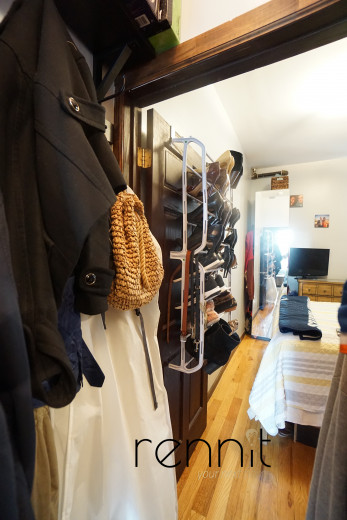 817 St Johns Pl, Apt 3D Image 5