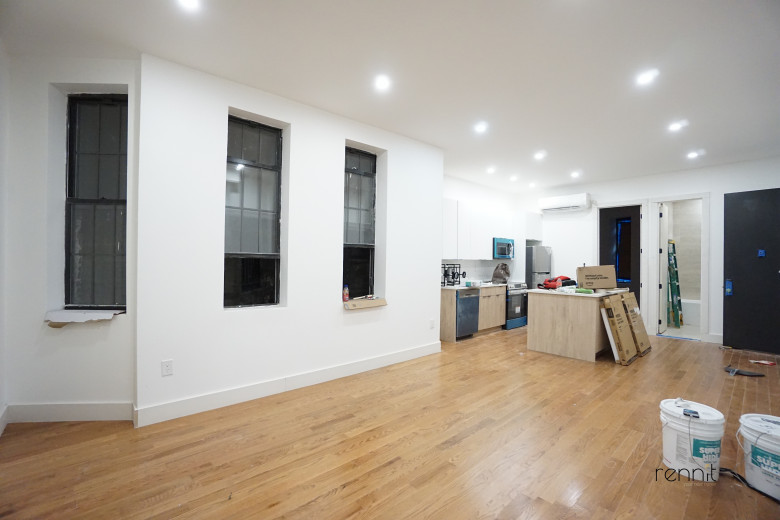 23 Spencer Pl, Apt 1R Image 2