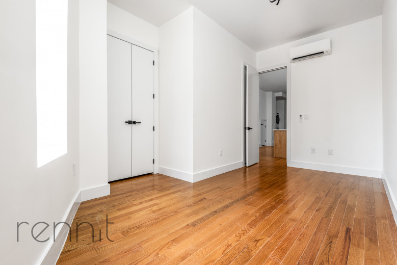 23 Spencer Pl, Apt 1R Image 9