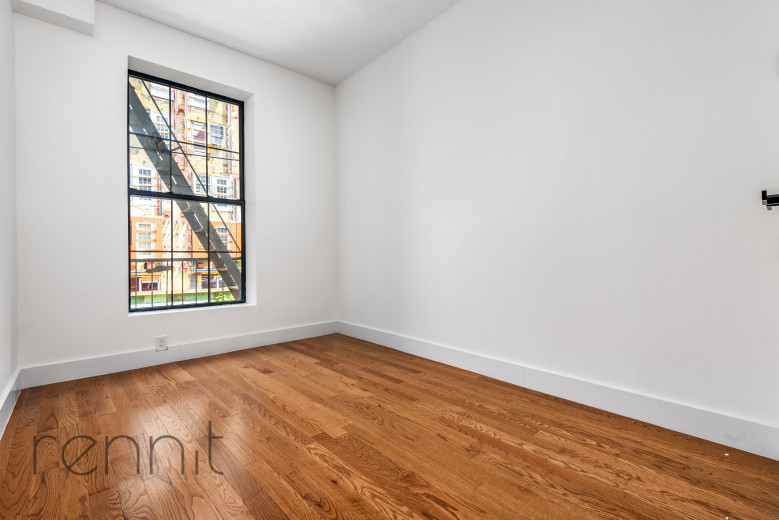 23 Spencer Pl, Apt 1R Image 13