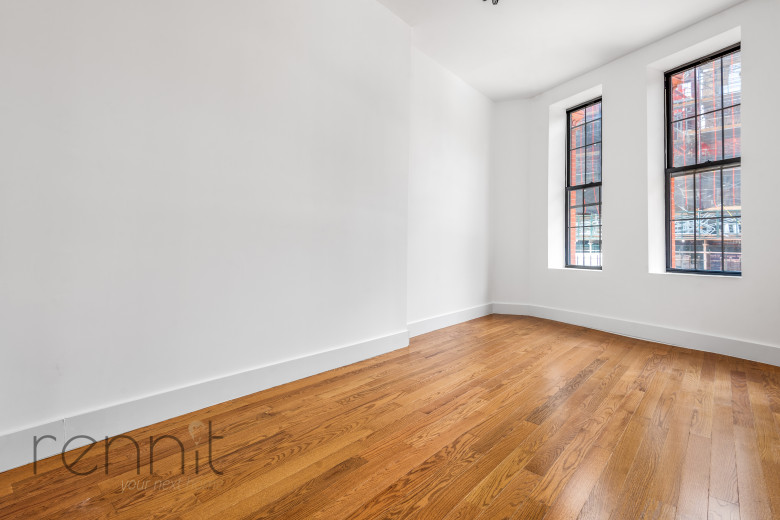 23 Spencer Pl, Apt 1R Image 8