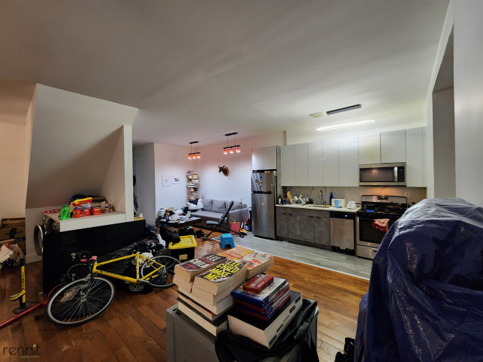 640 Kosciuszko St, Apt 1 Image 16