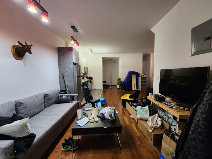640 Kosciuszko St, Apt 1 Image 17