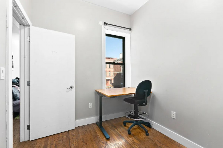 40 Granite St, Apt 2R Image 6