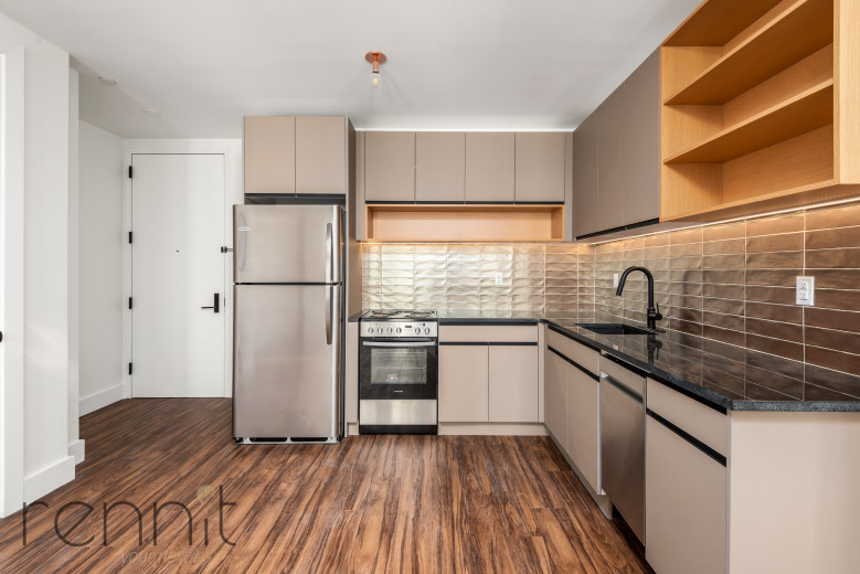 26-25 3rd St, Apt 403B Image 6