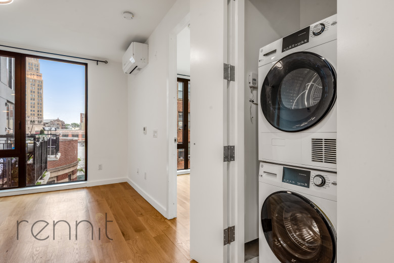 375 Dean St, Apt 507 Image 6