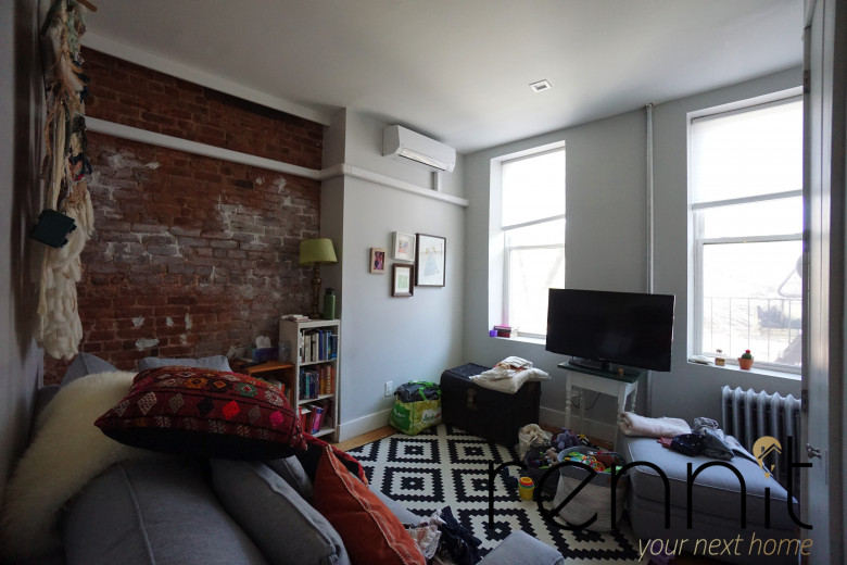 217 Ralph Ave, Apt 2L Image 2