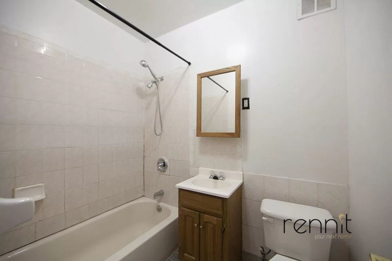 548 Hart St, Apt 2F Image 18