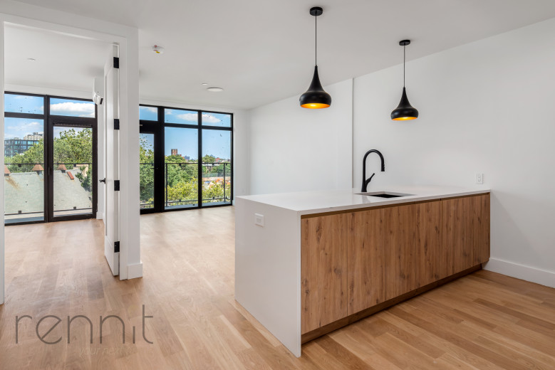 580 Classon Ave, Apt 5C Image 2