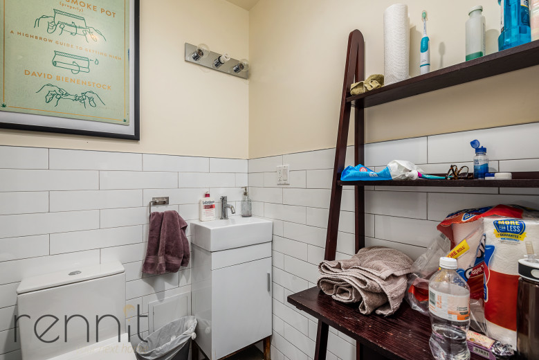 630 Central Ave, Apt 1R Image 11