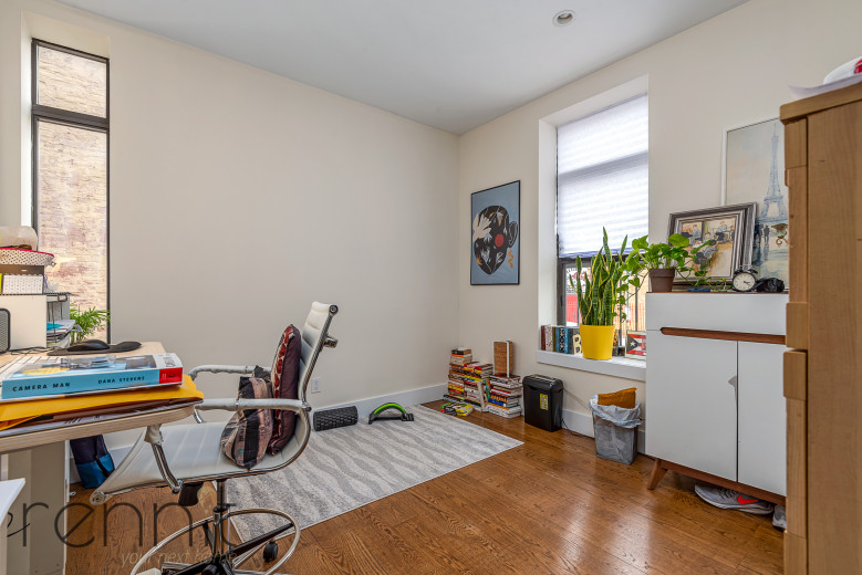 630 Central Ave, Apt 1R Image 4