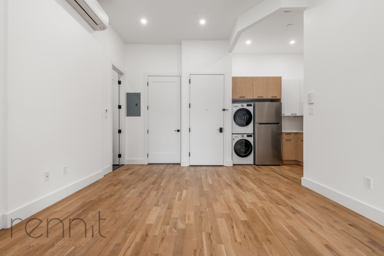 298 Stockholm St, Apt 3A Image 1