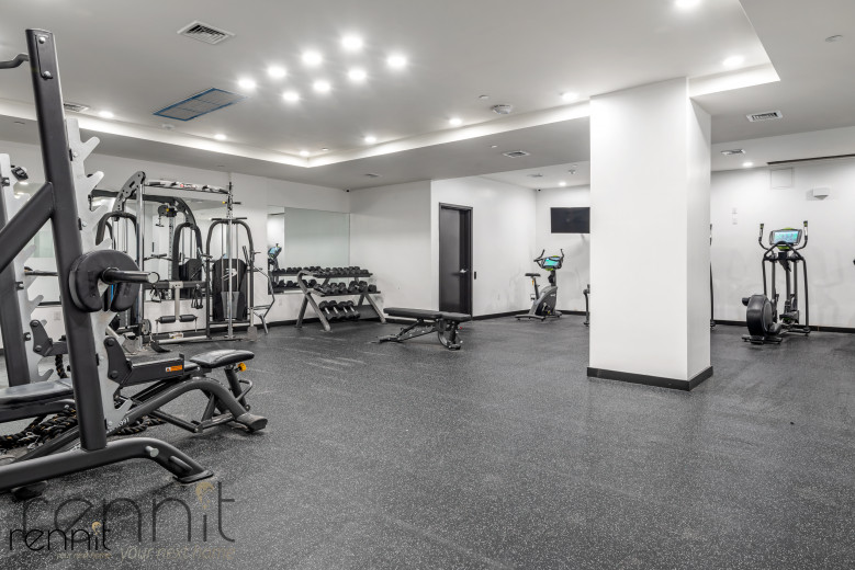 33 Little Nassau St, Apt 203 Image 11