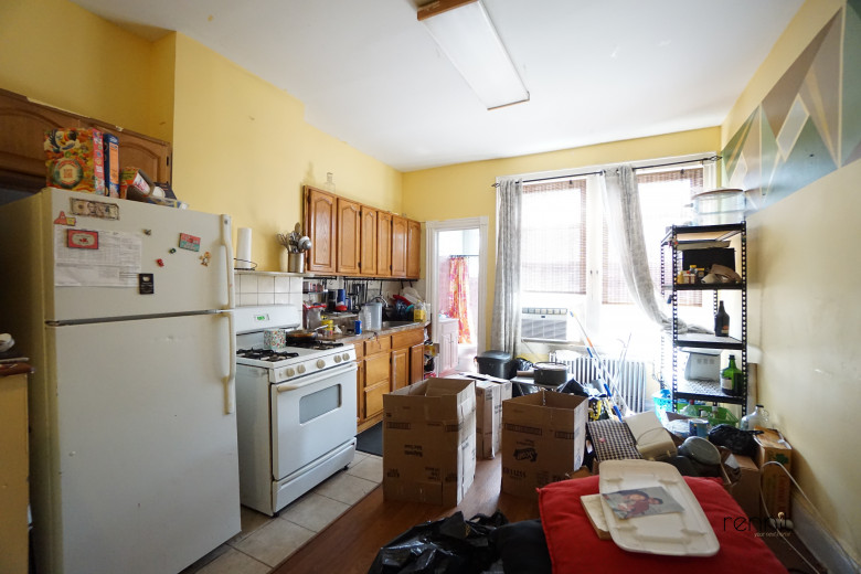 18-66 Linden St, Apt 2R Image 1