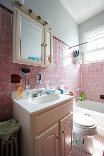 18-66 Linden St, Apt 2R Image 11
