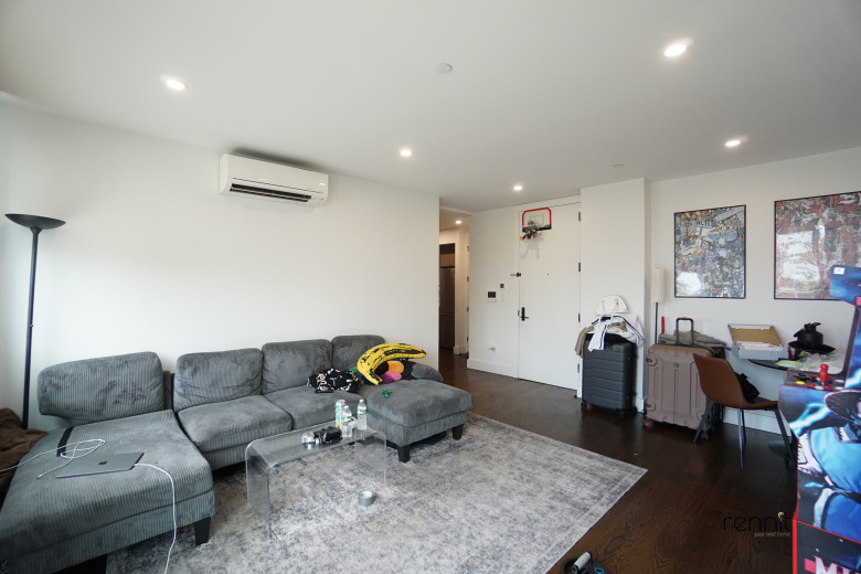 1620 New York Ave, Apt 7D Image 2