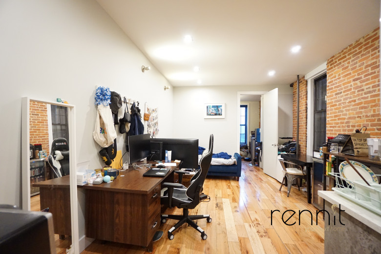 699 Bushwick Ave, Apt 2B Image 2