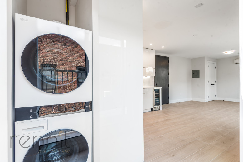 320 Linden Blvd, Apt 4B Image 18