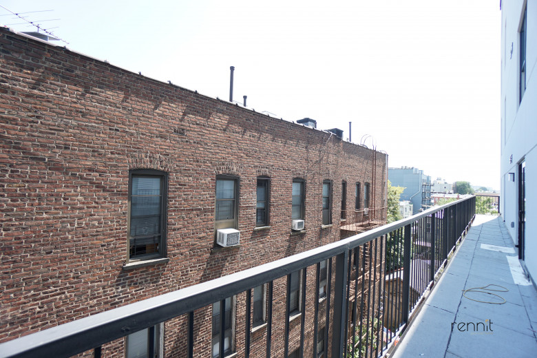 320 Linden Blvd, Apt 4B Image 3