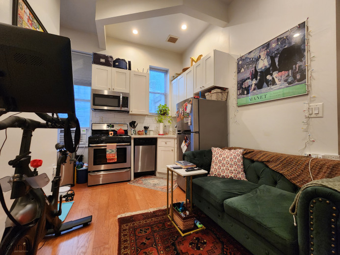 279 St Nicholas Ave, Apt 1 Image 11