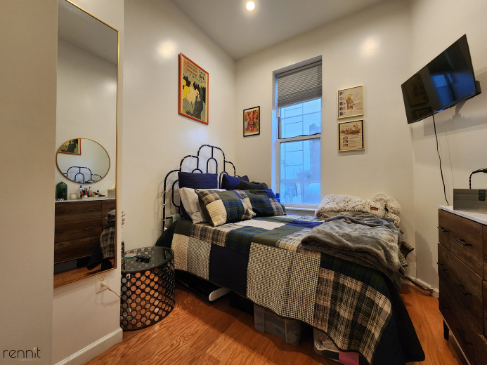 279 St Nicholas Ave, Apt 1 Image 13