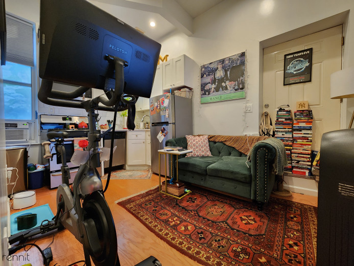 279 St Nicholas Ave, Apt 1 Image 4