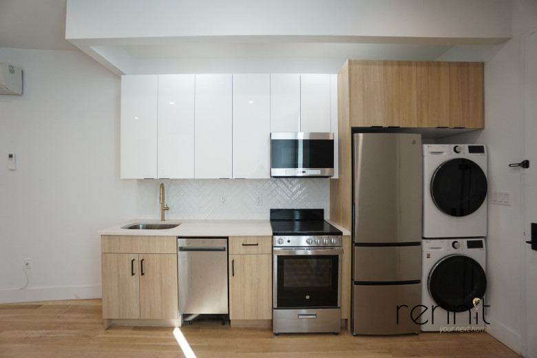 511 Meeker Ave, Apt 2A Image 2