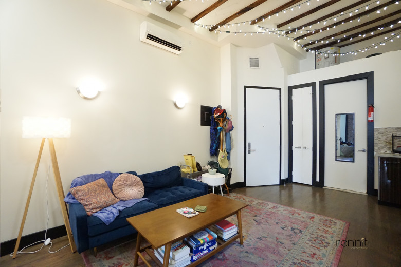 71 Stuyvesant Ave, Apt 303 Image 2
