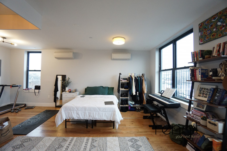 1160 Rogers Ave, Apt 5B Image 1