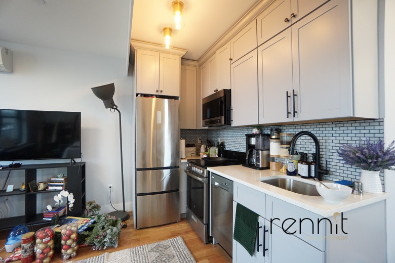 1160 Rogers Ave, Apt 5B Image 7