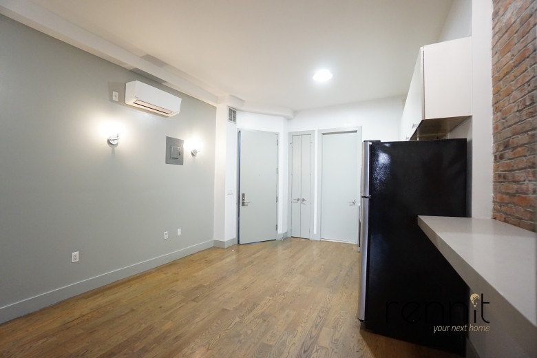 71 Stuyvesant Ave, Apt 203 Image 8
