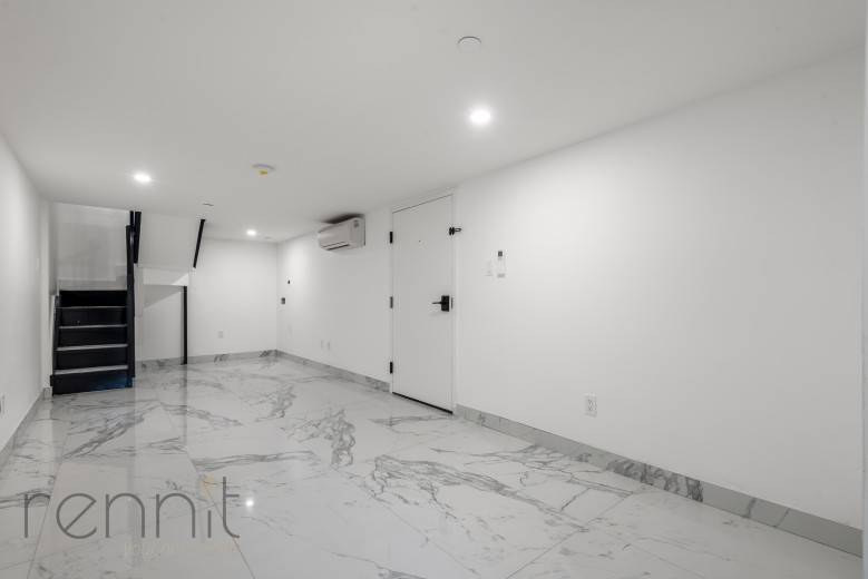 298 Stockholm St, Apt 1B Image 8