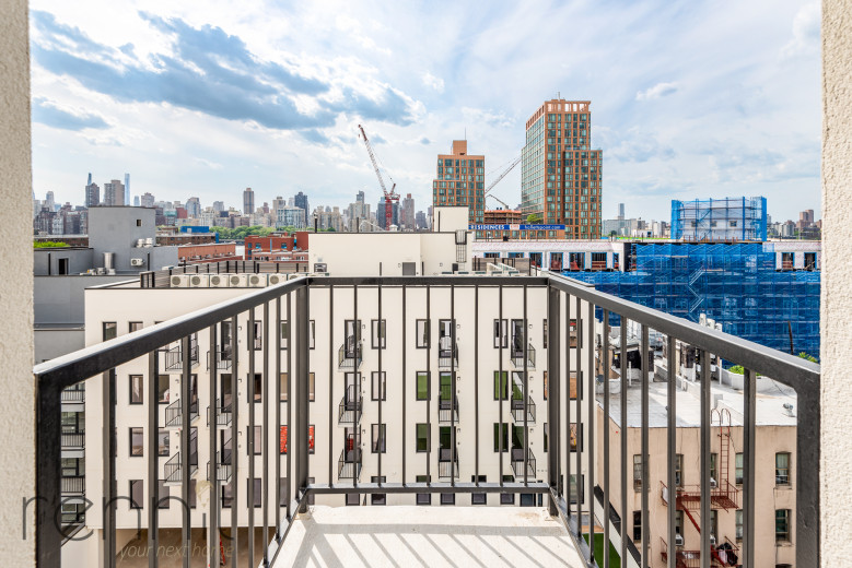 26-24 4th St, Apt 509A Image 3