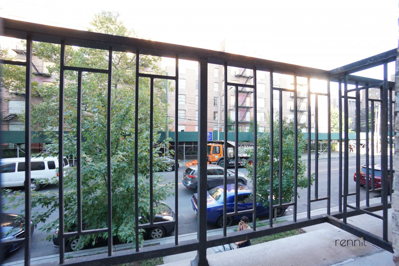 676 New York Ave, Apt 2E Image 5
