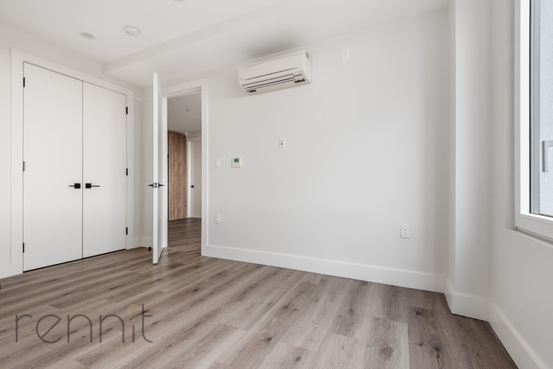 125 Kings Hwy, Apt 2G Image 10