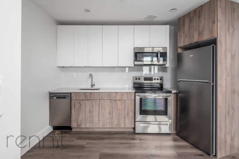 125 Kings Hwy, Apt 2G Image 3